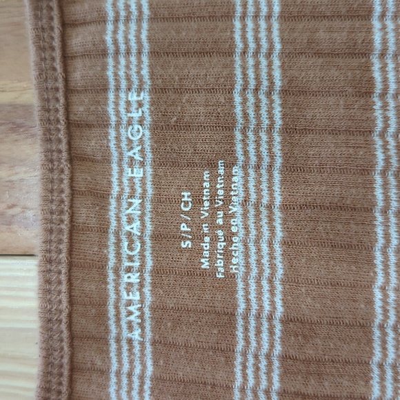 American eagle top - Picture 2 of 2